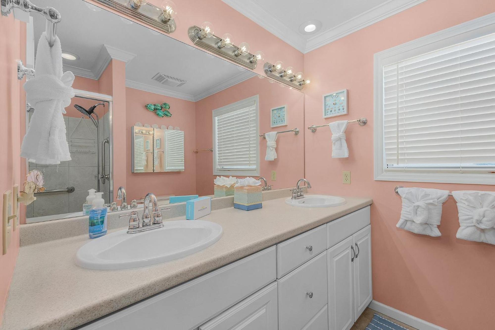 140 Barefoot Bungalow: 4Br/2Ba W/ Heated Pool! Fort Myers Beach Extérieur photo